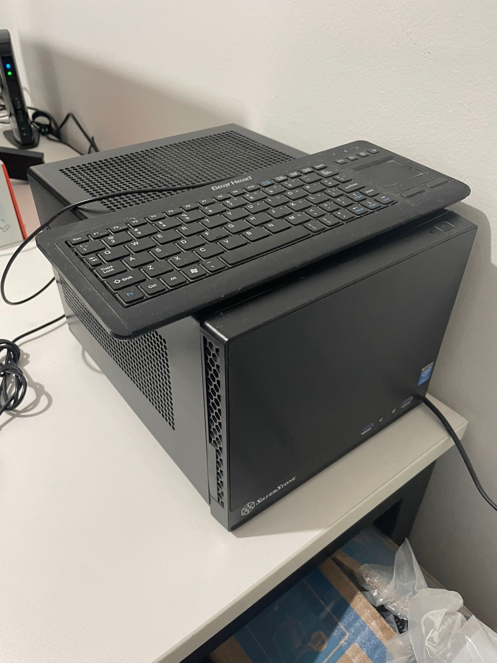 Homelab setup with an old ITX server
